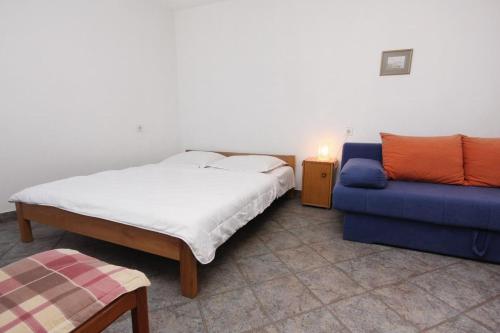 Apartments by the sea Bibinje Zadar - 5759 - image 5