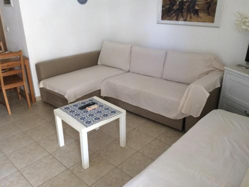  Dana's cute apartment in Néa Péramos