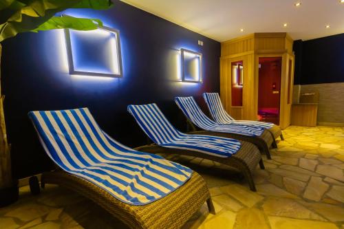 Hotel Pracha - image 8