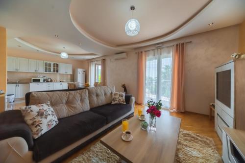 Villa Sunny Hill - image 11