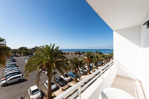 2 min Walk to Beach - Private Terrace - Some with Sea Views