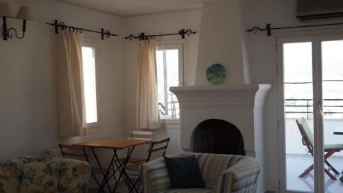 Emelce Aparts Room Type - Apartment (3 Adults)