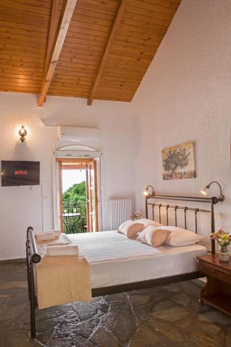  Villa Kastania, Unterkunft in Kastanéa