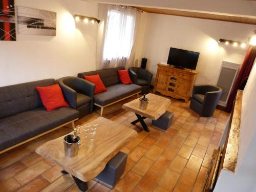 Grand Gîte Saint-Lary centre pour 15 pers. pouvant accueillir jusqu’à 17 pers. photo 4