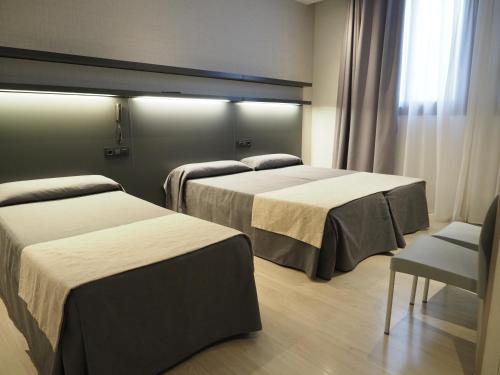 Hostal Benidorm - main image
