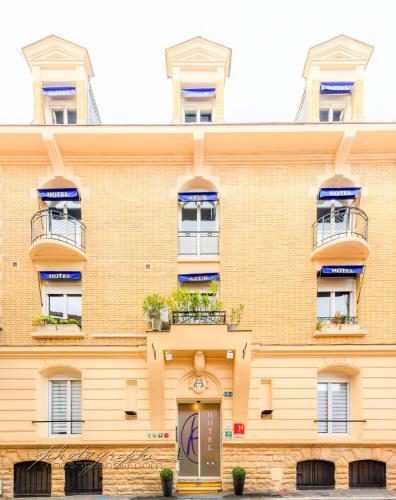 Hôtel Azur - image 13