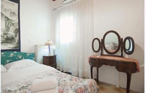  The House Near The Port in Galaxidi