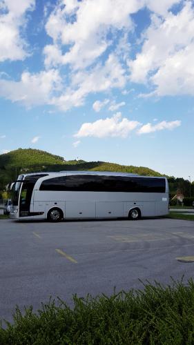 Garni Hotel Zvon - image 13