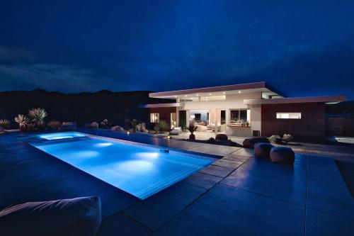SkyHouse, Joshua Tree