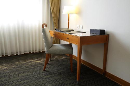 Superior Twin Room image 2