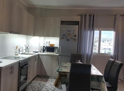  Stylish Apartment With Sea View in Néa Péramos