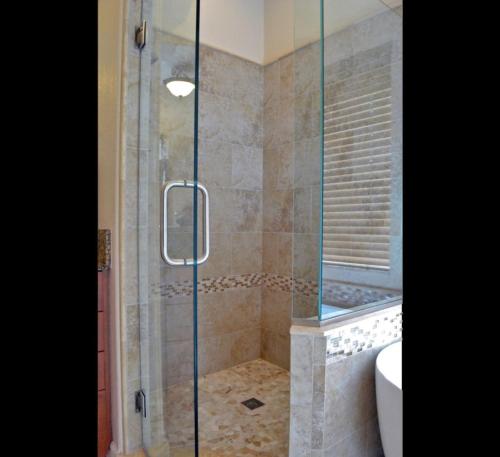 Apartment image 3