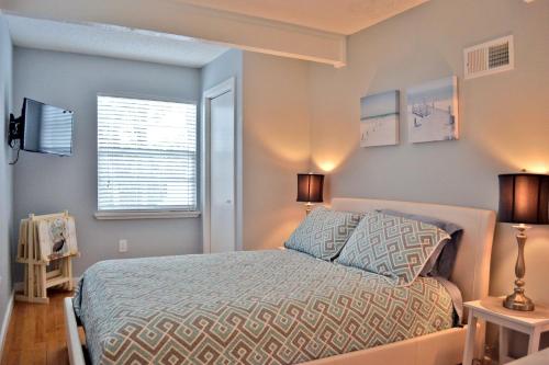 Shell Beach 204