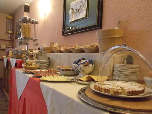 Hotel Adele - image 2