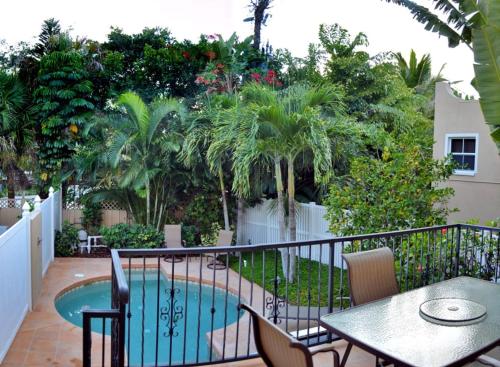 Apartment image 10