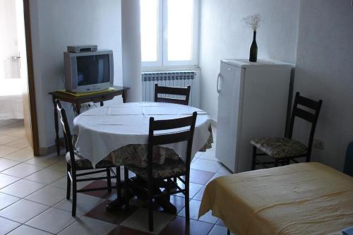 Two-Bedroom Apartment with Terrace and Sea View image 1