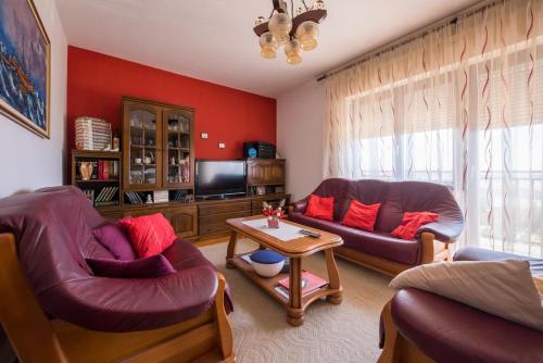 Apartments with a parking space Kastel Sucurac Kastela - 16209 - image 6
