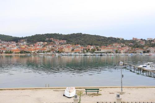 Apartments by the sea Trogir - 16211 - image 12