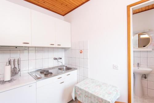 Apartments by the sea Viganj Peljesac - 16259 - image 8