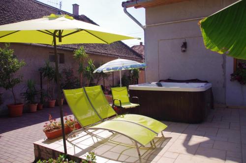 . Tölgyfakuckó apartman