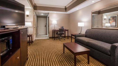 Inn at Mendenhall; Best Western Premier Collection - image 3