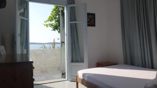  Blue & Sea Studios Apartments in Drios