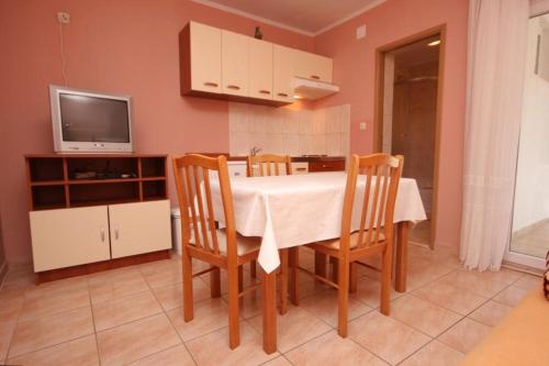 Apartments with a parking space Vis - 8531 - image 14