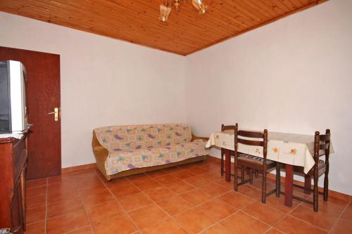 Apartments by the sea Metajna Pag - 6351 - image 4