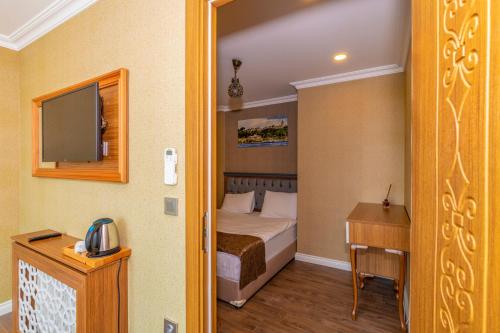Golden Sand Hotel - main image