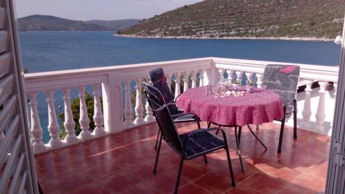 Family friendly seaside apartments Drvenik Veliki Drvenik - 11832 Veliki Drvenik 