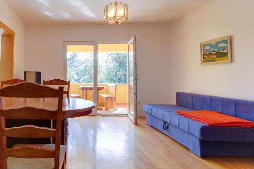 Apartments by the sea Artatore Losinj - 8022 - image 3