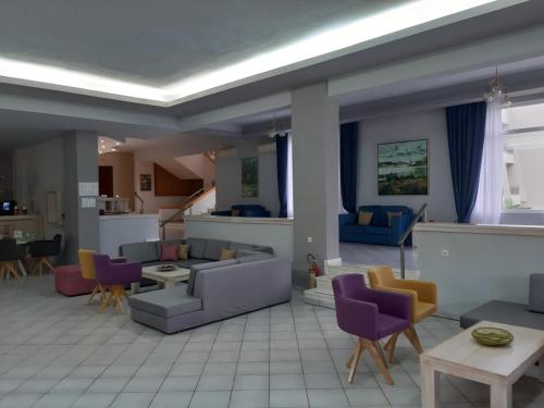 Hotel Aethria – Thassos Town, MO