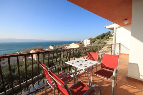 Apartments by the sea Duce (Omis) - 8631, Pension in Duće