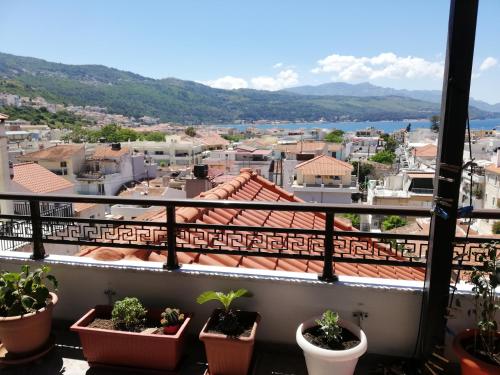Penthouse with Unrestricted View of the Island of Samos gîte à louer Vathi