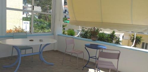 Apostolakis Rooms - image 3