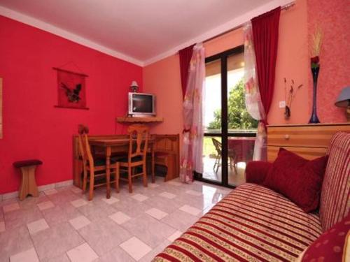 Apartments with a parking space Fazana - 13742 - image 4
