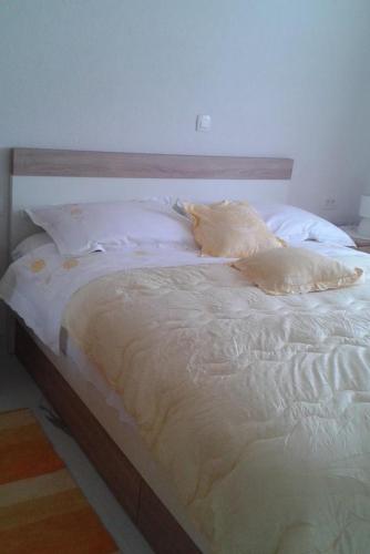 Apartments by the sea Zivogosce - Porat Makarska - 13853 - image 11