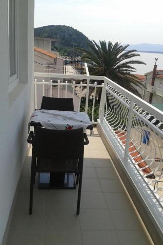 Apartments by the sea Zivogosce - Porat Makarska - 13853 - image 12