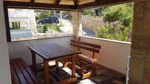  Apartments by the sea Vinjerac (Zadar) - 13985, Pension in Vinjerac