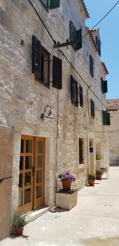  Lastin Dvor, Pension in Rogoznica