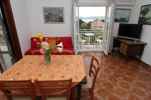 Apartments with a parking space Sveti Filip i Jakov Biograd - 14706 - image 4