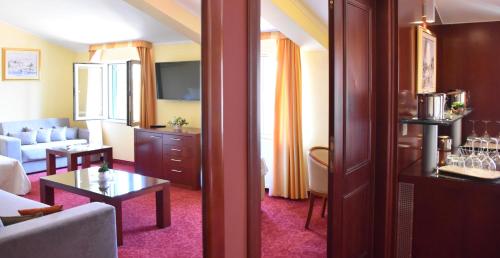 Villa Riva - main image