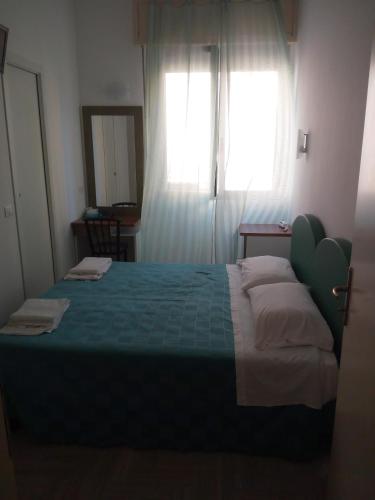 Double or Twin Room with Private Bathroom