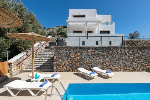 Villas in Pefki Rhodes 