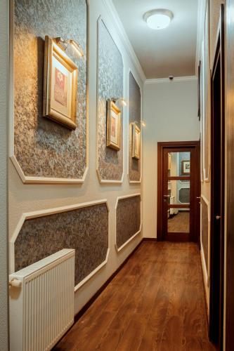 Photo - Tea for Two Hotel