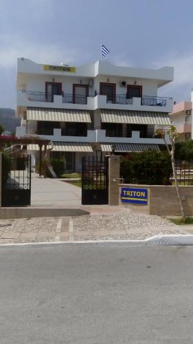  Triton Stalis in Stalida