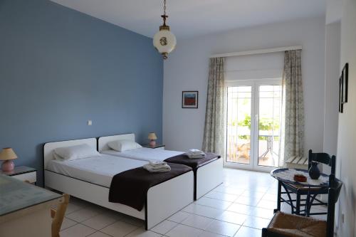 Aris Apartments 5