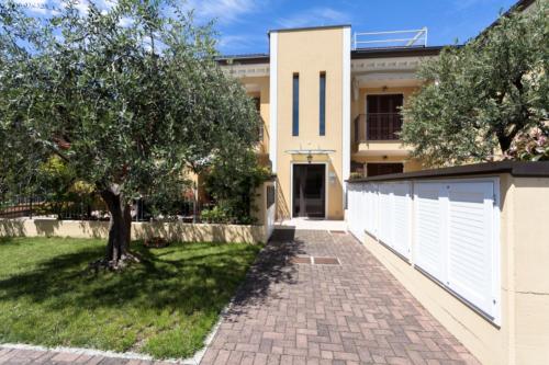 Relax in collina in Misano Adriatico