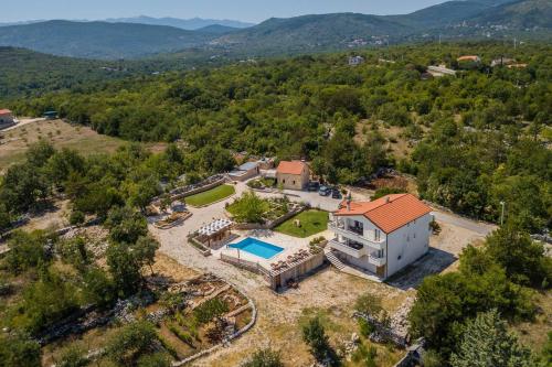 Villa Iva Grubine - near Makarska (Split County)