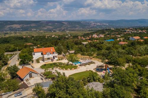 Villa Iva Grubine - near Makarska (Split County)